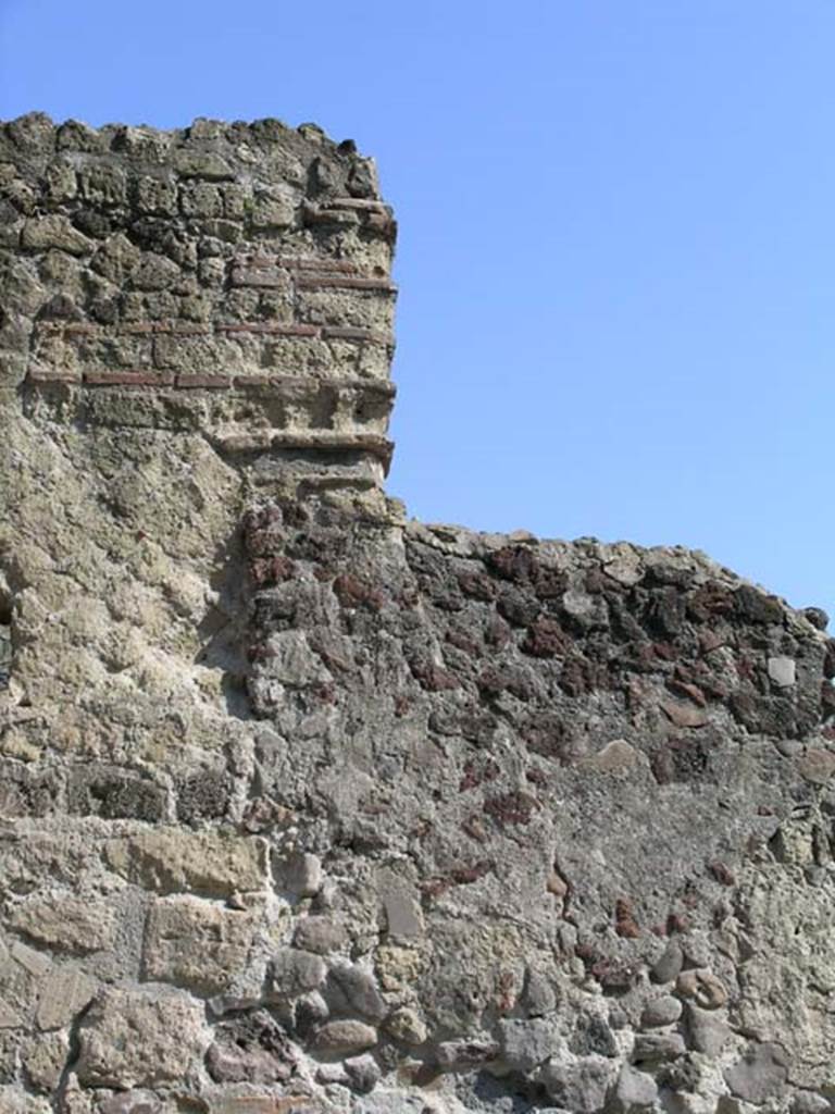 III.03 Herculaneum, June 2005. Detail of front facade at south end.
Photo courtesy of Nicolas Monteix.